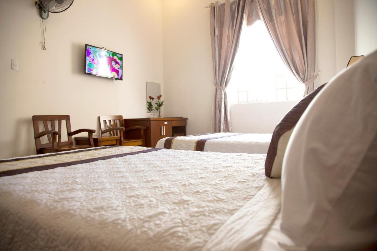 דה נאנג Hoang Thuy Sinh Hotel מראה חיצוני תמונה