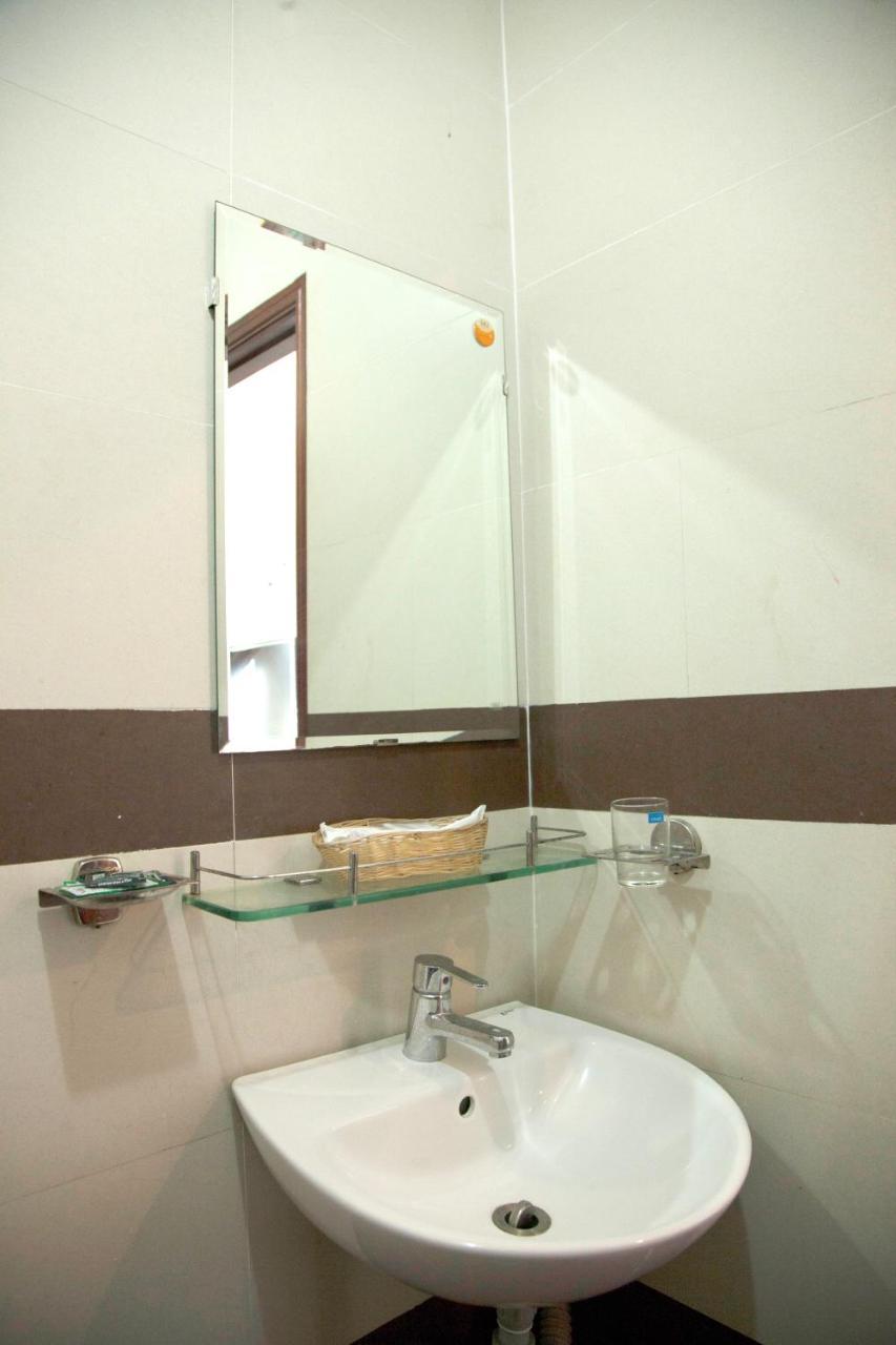דה נאנג Hoang Thuy Sinh Hotel מראה חיצוני תמונה