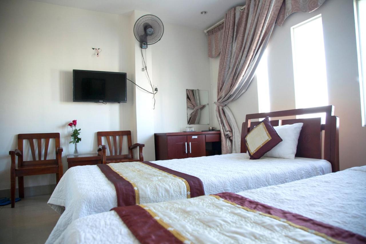 דה נאנג Hoang Thuy Sinh Hotel מראה חיצוני תמונה